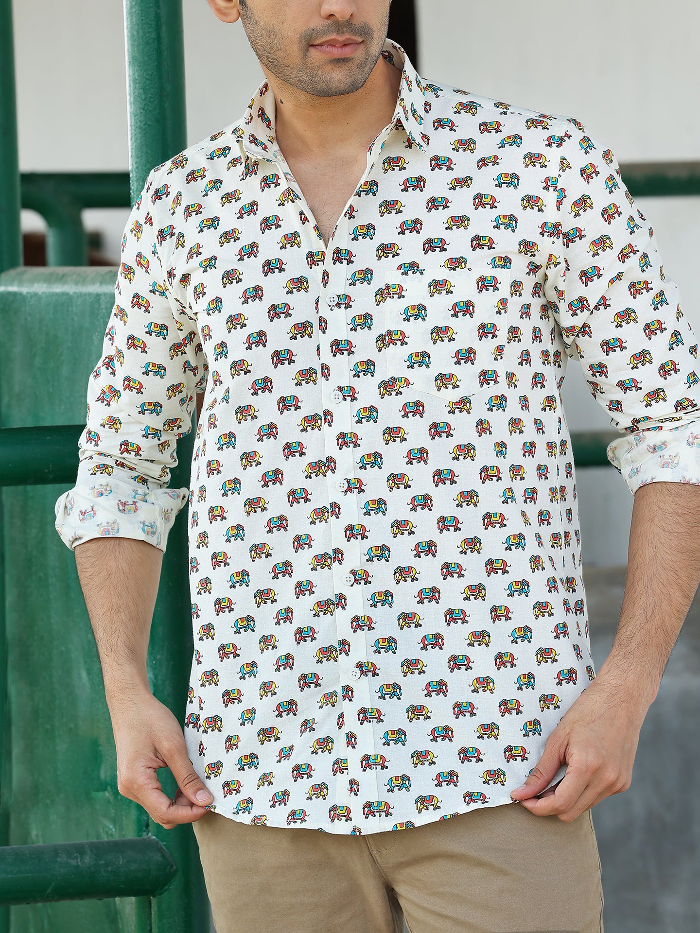 Full Sleeve Hand Block Animal Printed Mens Shirt  (Off White)